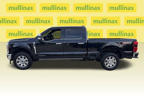 Used 2025 Ford F250 King Ranch w/ Chrome Package image 11