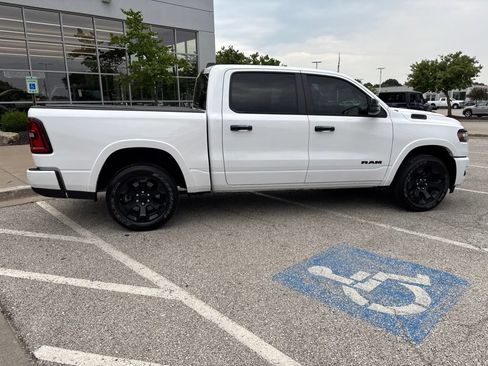 Used 2025 RAM 1500 Big Horn AWD/4WD image 33
