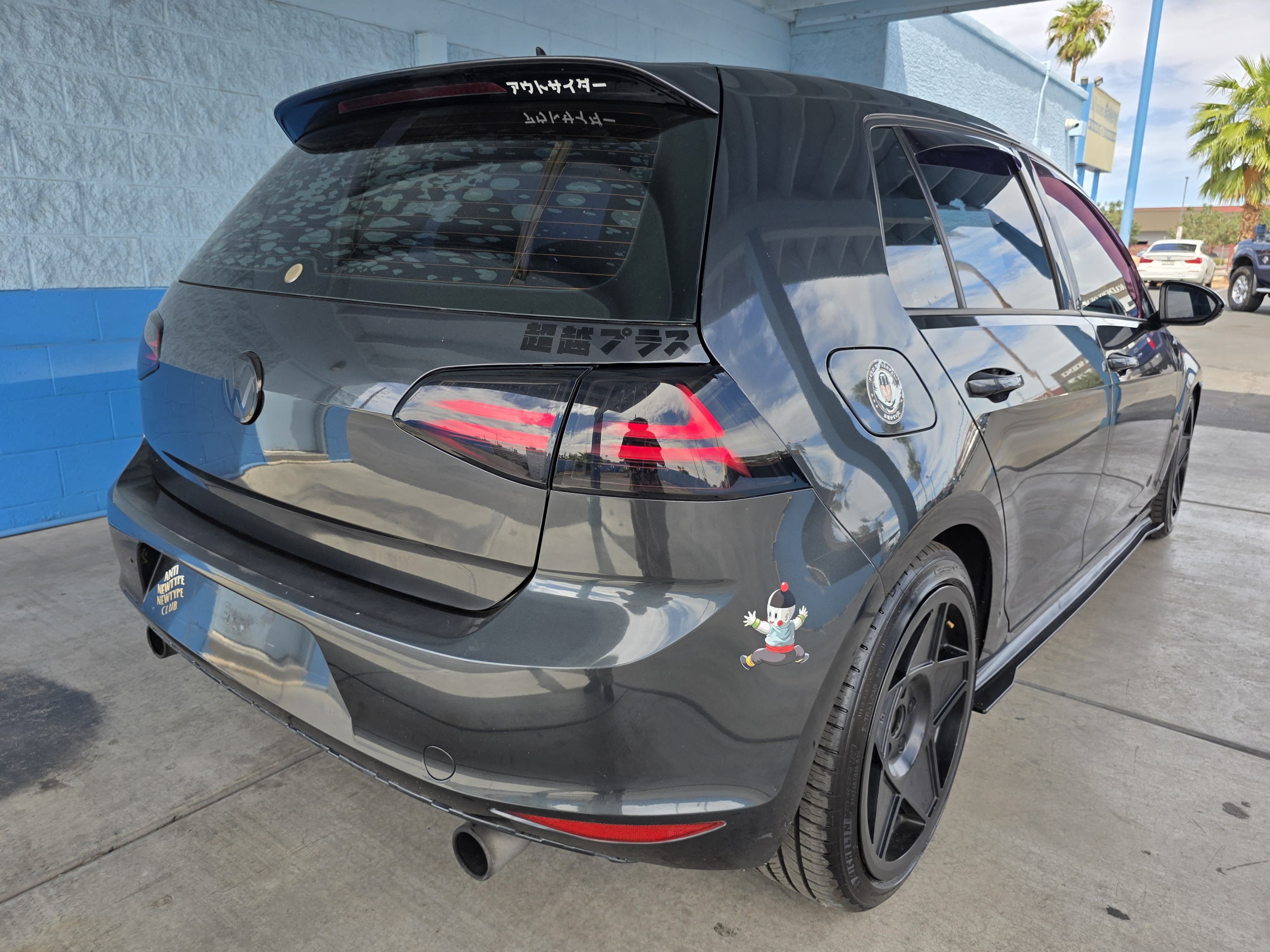 Used 2016 Volkswagen GTI S FWD image 3