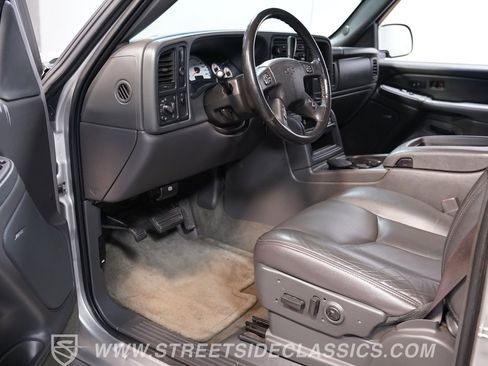 Used 2005 Chevrolet Silverado 1500 SS w/ Safe And Sound Package RWD image 4