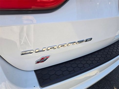 Used 2022 Dodge Durango GT image 13