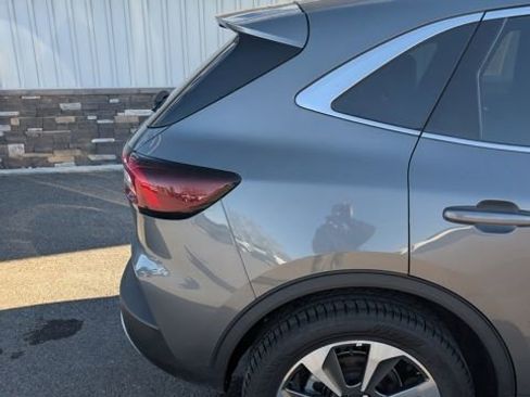 Used 2024 Ford Escape Platinum image 11