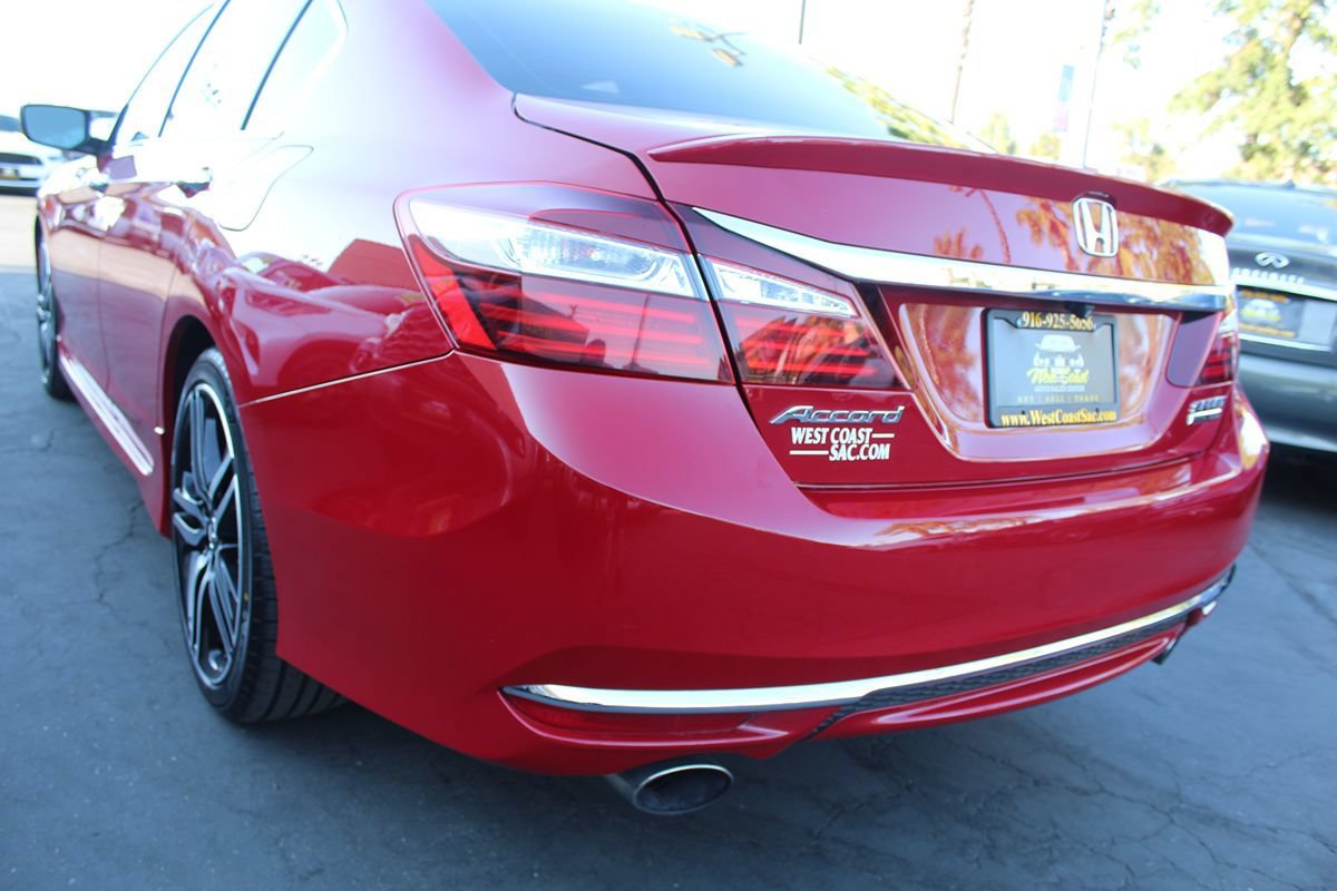 Used 2017 Honda Accord Sport Special Edition image 14