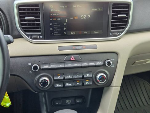 Used 2021 Kia Sportage S FWD image 31