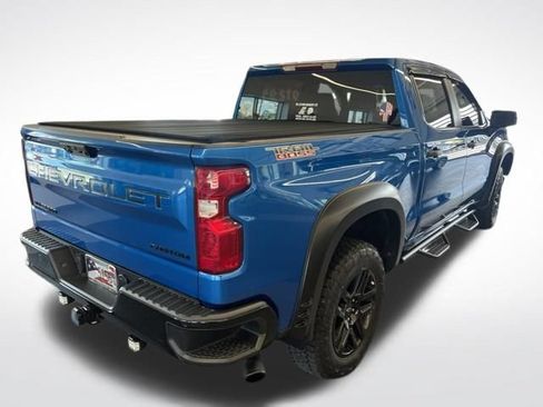 Used 2022 Chevrolet Silverado 1500 Custom Trail Boss w/ LPO, Dark Essentials Package AWD/4WD image 10