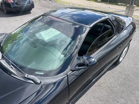 Used 1994 Pontiac Firebird Trans Am RWD image 11