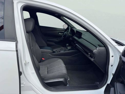 Used 2024 Honda Accord Sport image 52