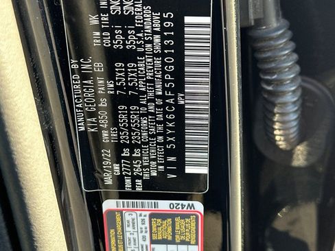 Certified 2023 Kia Sportage X-Line w/ X-Line Premium Package image 34