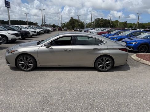 Used 2021 Lexus ES 350 F Sport w/ Accessory Package 2 FWD image 10
