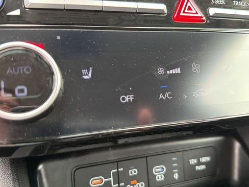 Used 2025 Hyundai Tucson SEL FWD image 27
