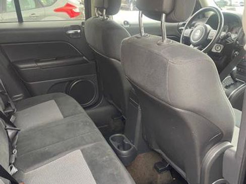 Used 2013 Jeep Patriot Latitude w/ Sun/Sound Group image 8