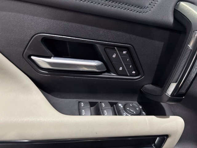 Used 2026 GMC Hummer EV SUV AWD/4WD image 15
