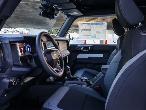 New 2025 Ford Bronco 2-Door w/ Sasquatch Package image 18