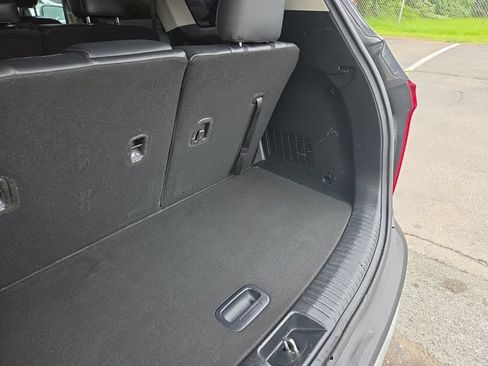 Used 2022 Kia Telluride LX AWD/4WD image 32