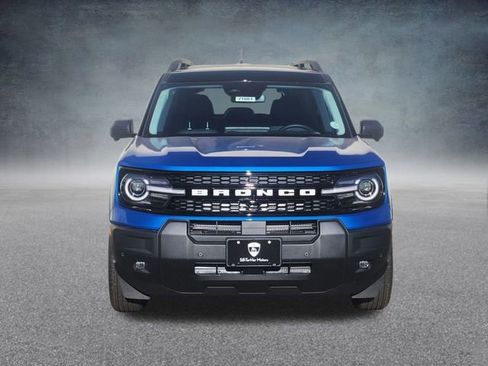 New 2025 Ford Bronco Sport Outer Banks w/ Outer Banks Tech Package+ AWD/4WD image 2