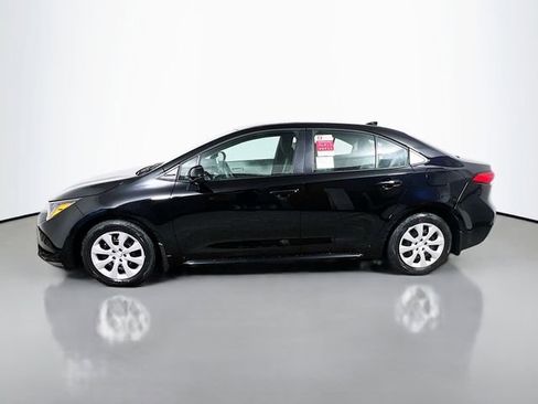 Used 2026 Toyota Corolla LE image 6