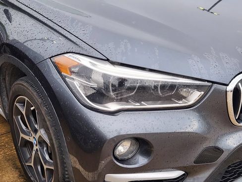 Used 2017 BMW X1 sDrive28i FWD image 9
