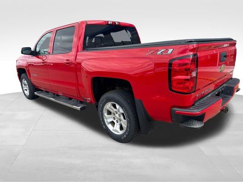 Used 2018 Chevrolet Silverado 1500 LT w/ All Star Edition AWD/4WD image 3