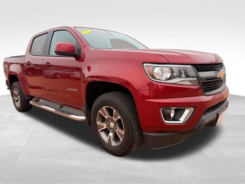 Used 2017 Chevrolet Colorado Z71 image 9