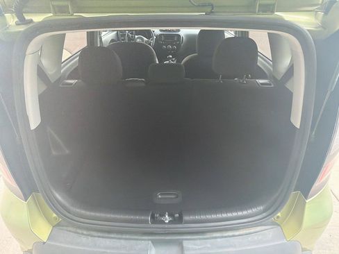 Used 2016 Kia Soul FWD image 25