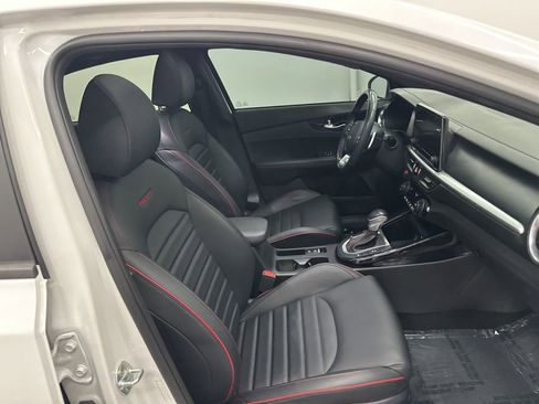 Used 2023 Kia Forte GT w/ GT2 Package image 27