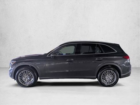 Certified 2026 Mercedes-Benz GLC 300 image 9