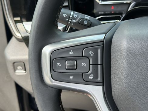 Used 2023 Chevrolet Silverado 1500 LT AWD/4WD image 24