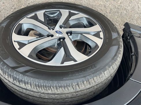 Used 2020 Subaru Outback Touring w/ Popular Package #2 image 25