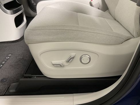 New 2026 Hyundai Ioniq 9 SE image 22