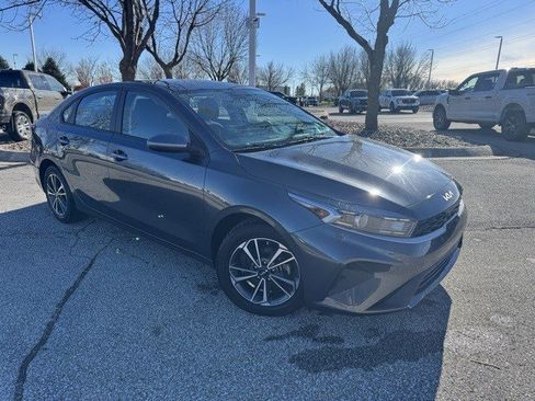 Used 2023 Kia Forte LXS image 1