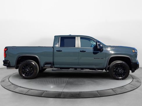 Used 2026 Chevrolet Silverado 2500 LT w/ Trail Boss Package AWD/4WD image 8
