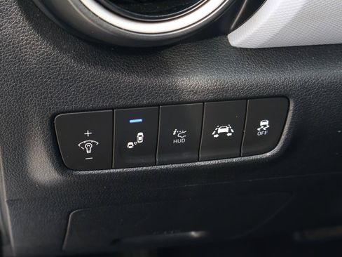 Used 2019 Hyundai Kona Ultimate FWD image 22