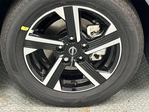 New 2025 Nissan Sentra SV w/ All-Weather Package image 13