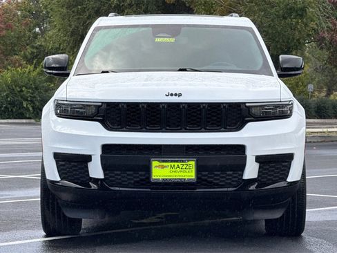 Used 2021 Jeep Grand Cherokee L Laredo image 6