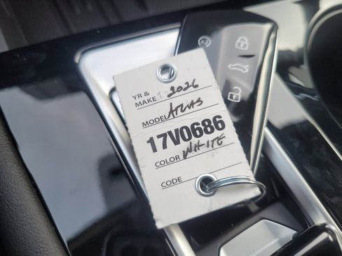 New 2026 Volkswagen Atlas SE FWD image 33