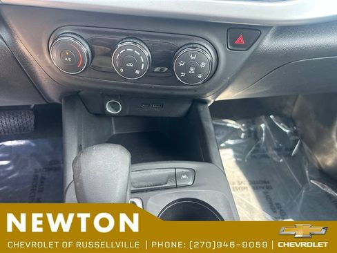 Used 2024 Chevrolet Trax LS FWD image 12
