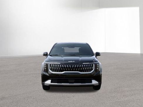 New 2026 Kia Carnival EX FWD image 2