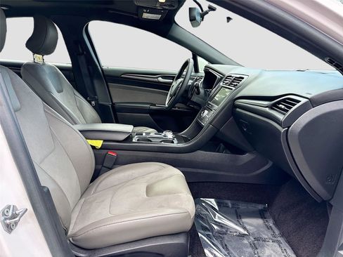 Used 2017 Ford Fusion Sport w/ Equipment Group 401A image 31