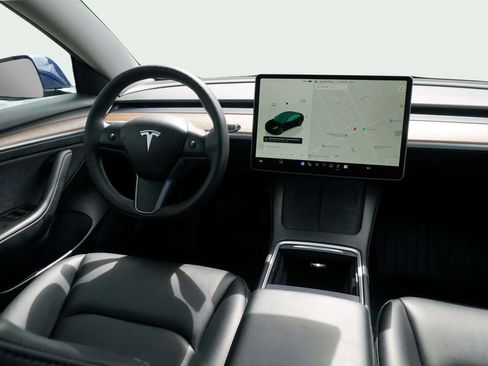 Used 2023 Tesla Model 3 Standard Range RWD image 21