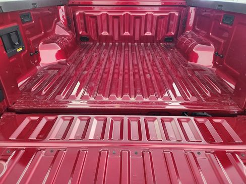 New 2025 Ford Ranger XLT w/ Equipment Group 301A High AWD/4WD image 12