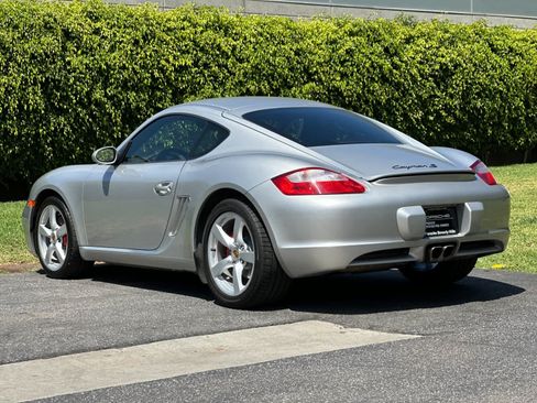 Used 2006 Porsche Cayman S RWD image 3