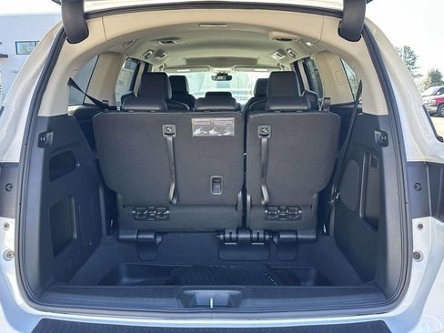 New 2026 Honda Odyssey EX-L image 9