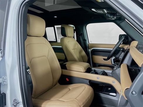 New 2026 Land Rover Defender 110 S image 26