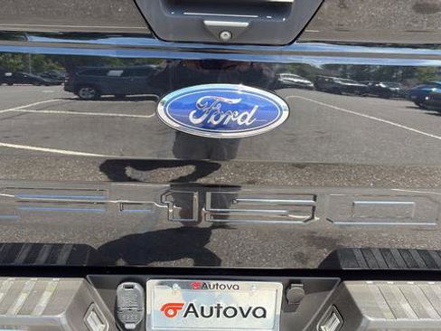 Used 2018 Ford F150 XLT w/ Equipment Group 302A Luxury AWD/4WD image 30