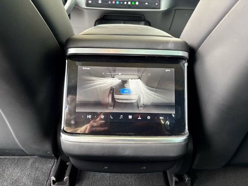 Used 2021 Tesla Model S Plaid image 41