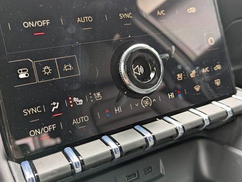 New 2026 GMC Terrain Elevation w/ Elevation Premium Package image 13