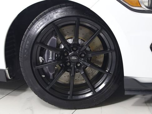 Used 2018 Ford Mustang Shelby GT350 w/ Convenience Package image 18