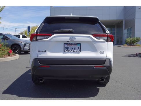 Certified 2025 Toyota RAV4 XLE w/ Weather Package AWD/4WD image 4