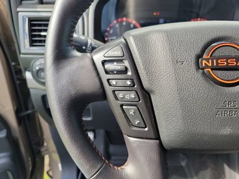 Used 2024 Nissan Titan PRO-4X w/ Pro-4x Convenience Package AWD/4WD image 21