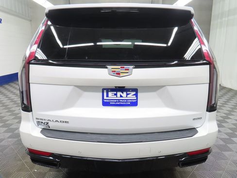 Used 2024 Cadillac Escalade Sport w/ Touring Package AWD/4WD image 53